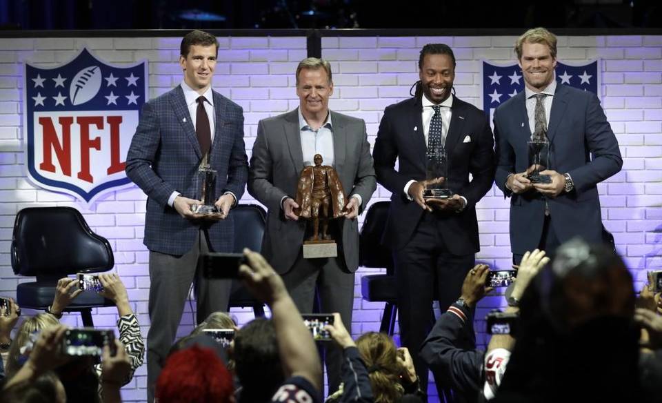 Panthers teammates Greg Olsen, Thomas Davis recognized in Houston for ‘village’ in Charlotte